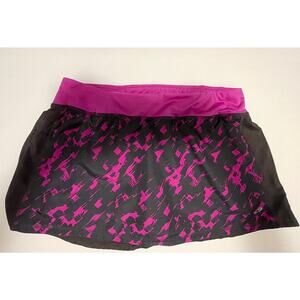 CHAMPION ATHLETIC WOMENS SKIRT W/BUILT IN SHORTS SIZE L/G GOLF, RUN or FUN